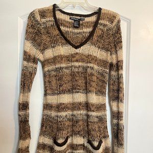 Ashley By Z6 International Sweater Size M